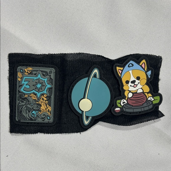 Blizzard Blind Velcro Badge Booster Pack Series 5 - Picture 4 of 6